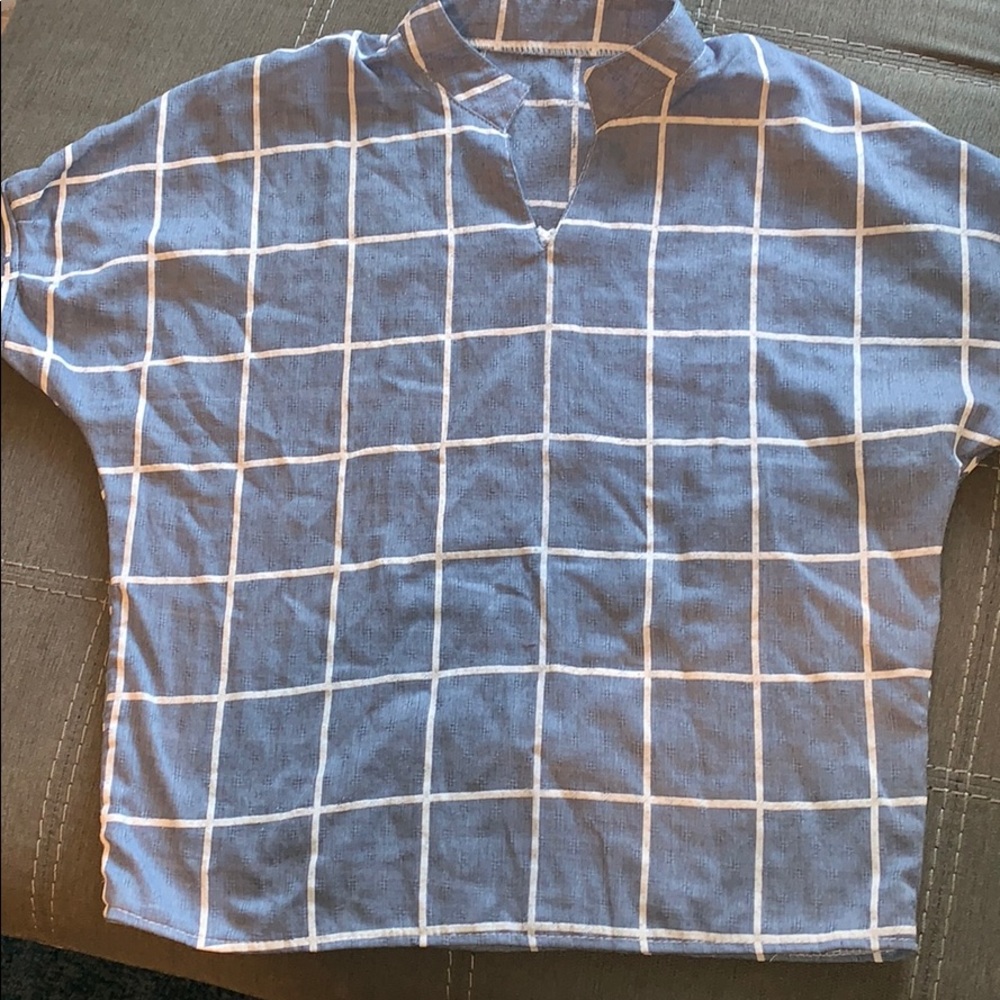 Knit blue and White stripe Top